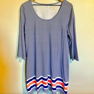 Lilly Pulitzer 3/4 sleeve navy & white stripped cotton dress with orange accent